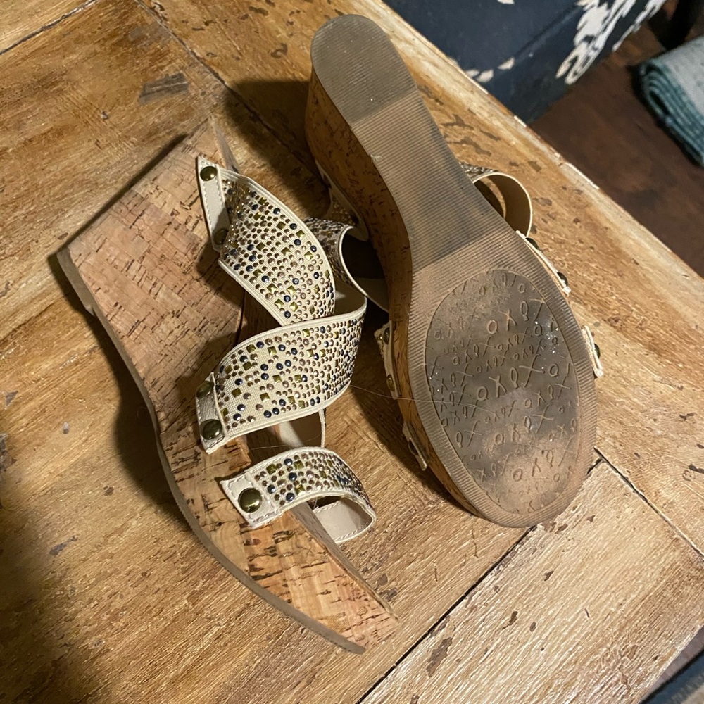 Casual, fun, dressy wedges!!!